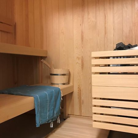 Lichtdurchflutete Ferienwohnung Mit Panorama-Sicht Und Schwimmbad/Sauna Muralto Exteriér fotografie