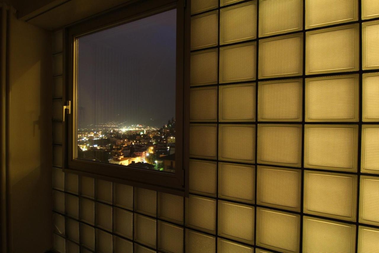Lichtdurchflutete Ferienwohnung Mit Panorama-Sicht Und Schwimmbad/Sauna Muralto Exteriér fotografie